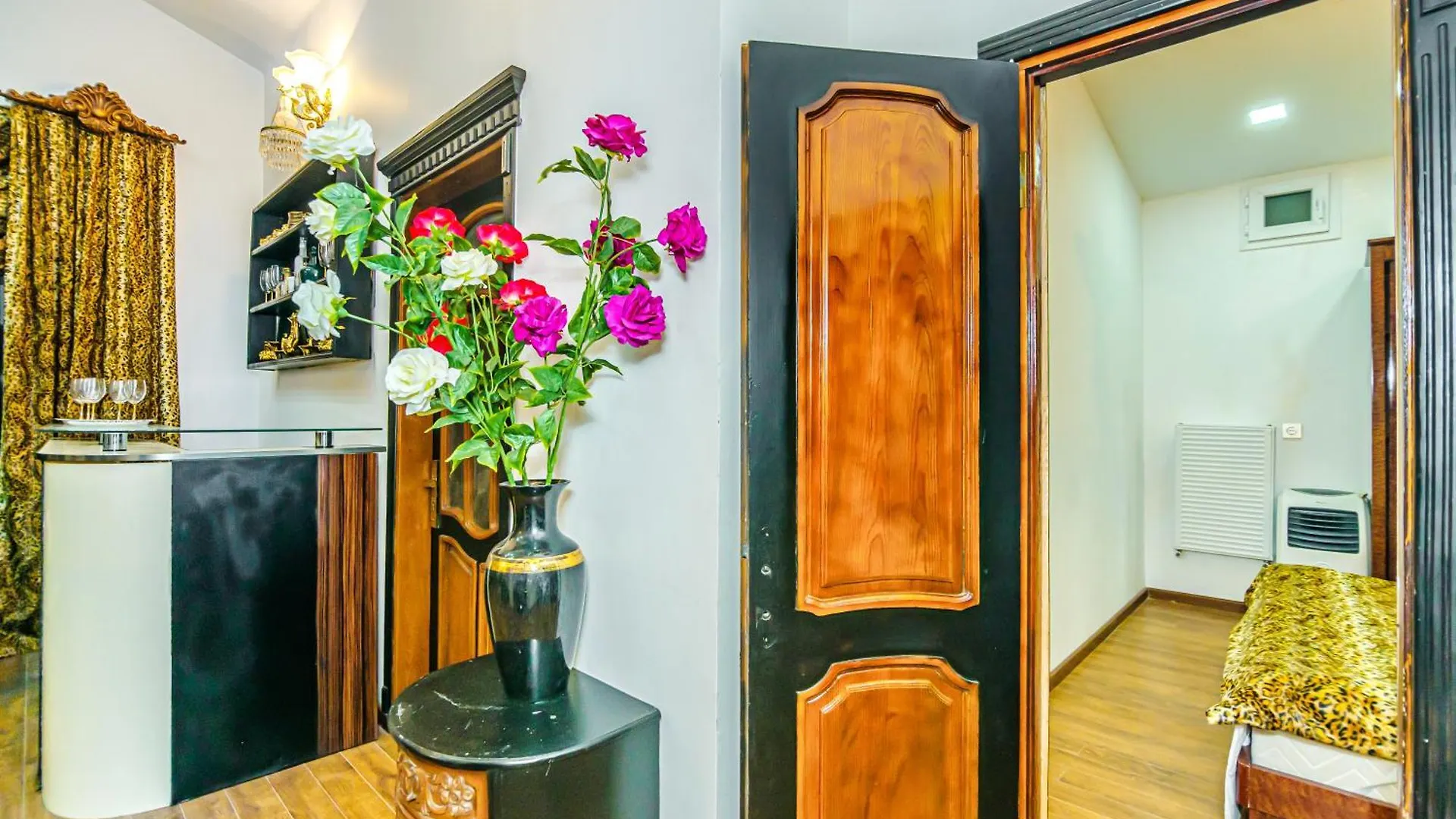 דירה באקו Sera Boutique Hotel 2 אזרבייג'ן