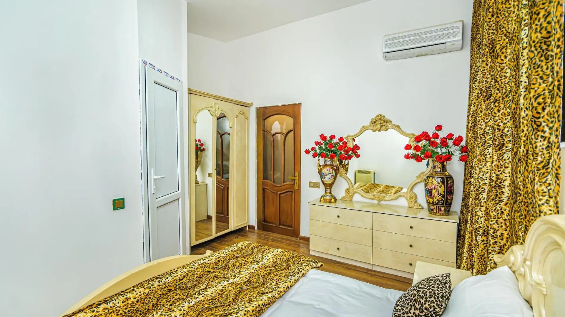 באקו Sera Boutique Hotel 2
